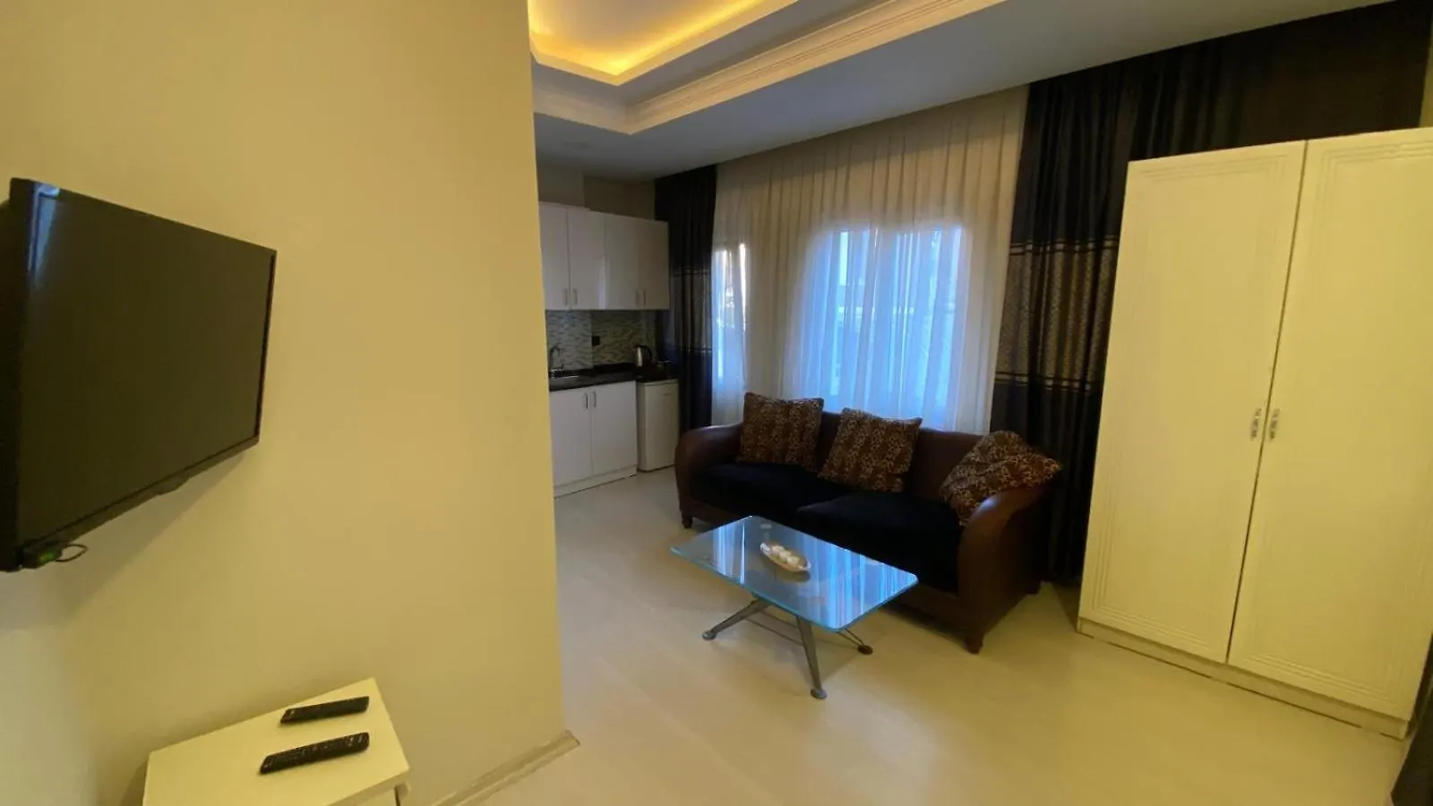 Hotel Inncity Σμύρνη