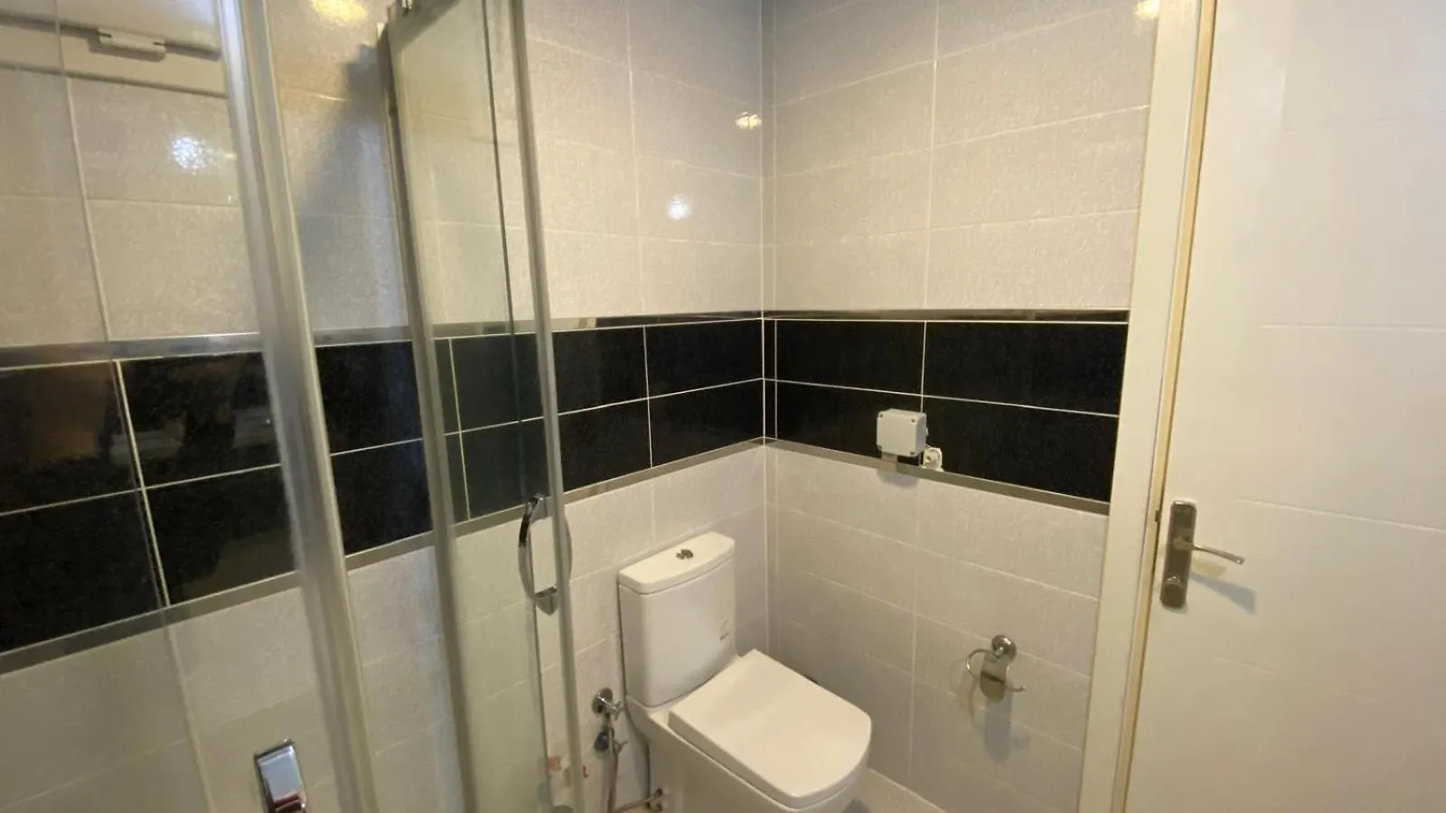 Ξενοδοχείο με διαμερίσματα Hotel Inncity Σμύρνη
